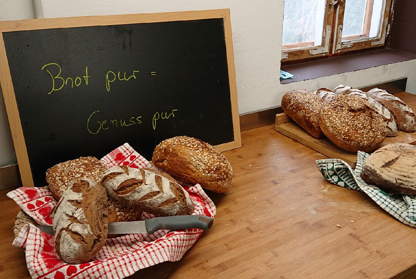 Michlhof - Ferienwohnungen Brotbackkurse Geschirrmobil